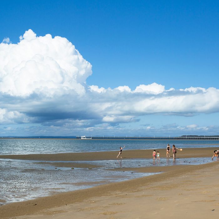 Urangan_Beach_daytime_79A5550